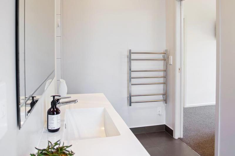 Sky Blue Retreat - Waihi Beach Holiday Home 外观 照片