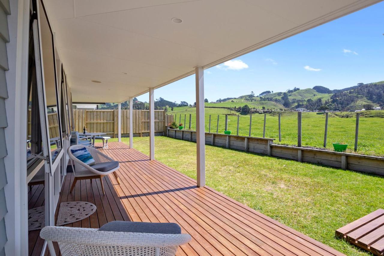 Sky Blue Retreat - Waihi Beach Holiday Home 外观 照片